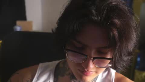 Snapshot of dantecoppolaa chatting on February 22, 9:37 pm Dante coppola online show from February 22, 9:37 pm