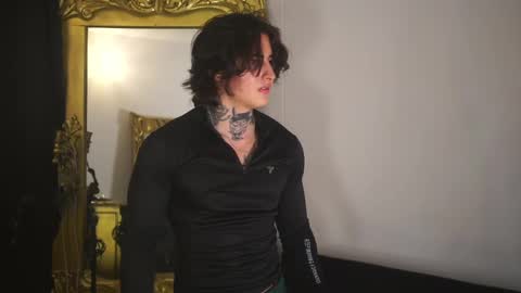 Snapshot of dantecoppolaa chatting on February 27, 12:25 am Dante coppola online show from February 27, 12:25 am