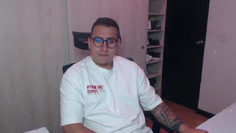 dantevesper online show from April 19, 4:02 am