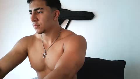 Snapshot of dantevicius chatting on September 11, 6:09 pm Dante Vicius online show from September 11, 6:09 pm