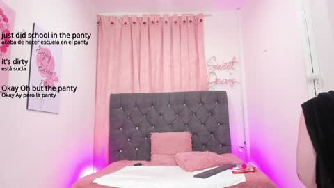 Snapshot of dany_brownie chatting on December 25, 6:52 am hi im DanyBest Squirter here on cb online show from December 25, 6:52 am