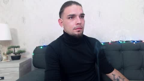 Danyel online show from October 11, 8:01 pm