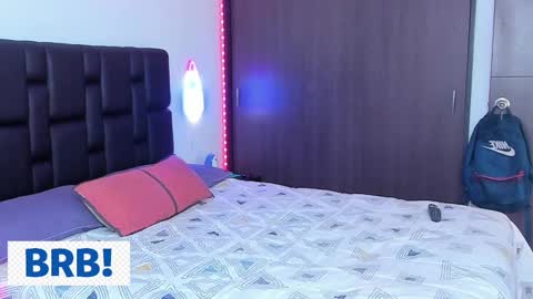 Snapshot of danyfitguy_ chatting on February 25, 1:53 pm danyfitguy_ online show from February 25, 1:53 pm