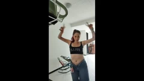 Danysca online show from June 22, 3:30 pm