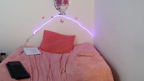 DANYXS1 online show from November 9, 5:37 pm