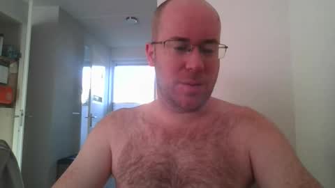 Danny online show from October 27, 8:14 am