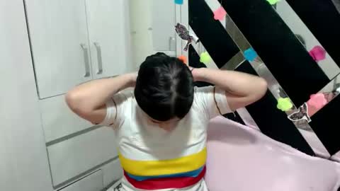 daphne877046 online show from December 2, 7:34 pm