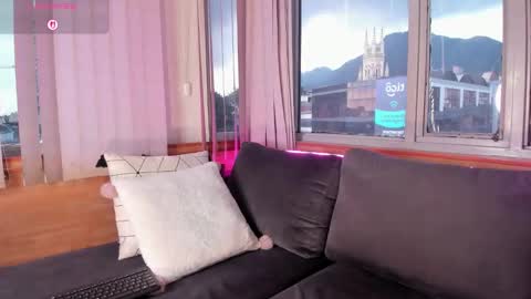 daphne_chers online show from February 12, 9:18 pm