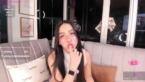 Snapshot of daphne_chers chatting on February 28, 12:54 am daphne_chers online show from February 28, 12:54 am
