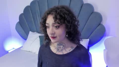 DaphneBlunt online show from November 26, 2:03 pm