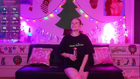 Daphne Madison online show from December 3, 1:36 am