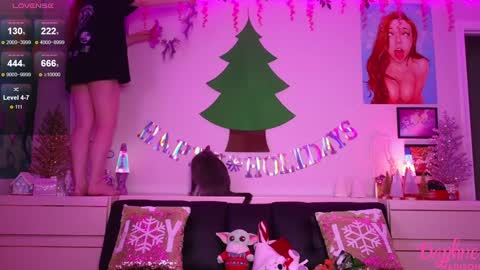 Daphne Madison online show from December 2, 10:29 pm