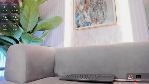    online show from October 31, 12:38 pm