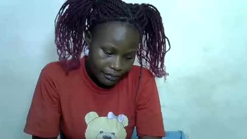 ESTHER online show from February 26, 5:46 am