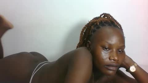 ESTHER online show from February 12, 5:38 pm