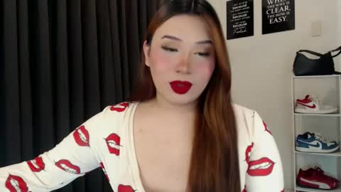 Snapshot of darcy_world chatting on September 9, 5:46 pm DARCY online show from September 9, 5:46 pm