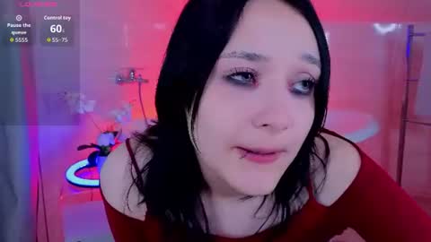 Darcy online show from June 17, 1:43 am
