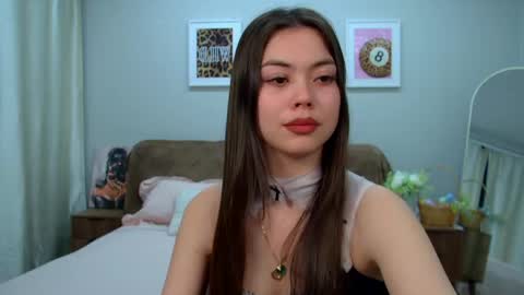 DarcyMacy online show from May 17, 7:12 pm