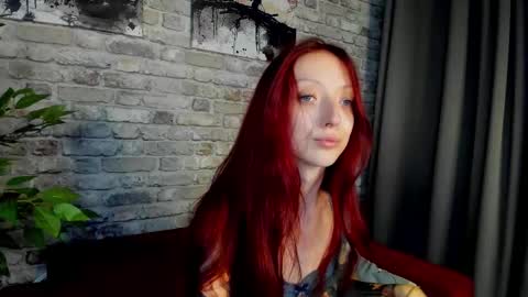Snapshot of daria_j chatting on September 20, 4:04 am Daria J online show from September 20, 4:04 am