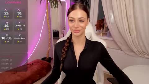 daria_promise online show from October 31, 9:48 pm