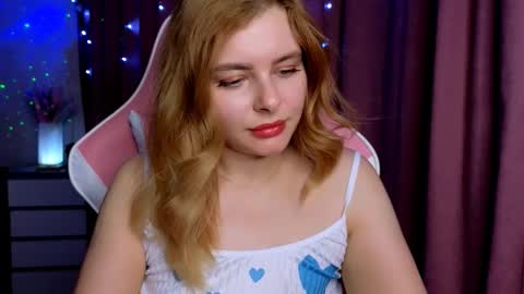 Snapshot of dariapon chatting on October 3, 11:51 am dariapon online show from October 3, 11:51 am