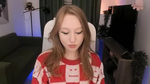 Daria Tate online show from March 28, 10:16 am