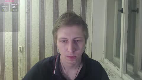 Snapshot of darienlarge chatting on February 13, 7:21 pm darienlarge online show from February 13, 7:21 pm