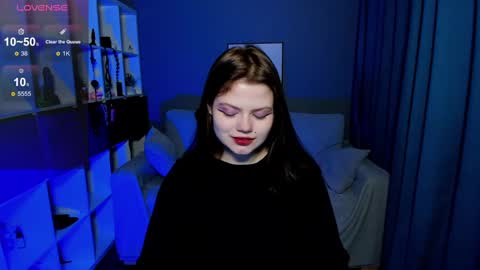 Dari the it woman online show from February 19, 10:09 pm