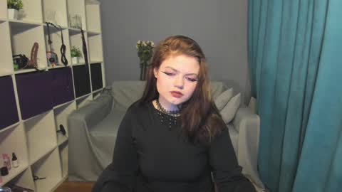 Dari the it woman online show from March 7, 7:49 pm