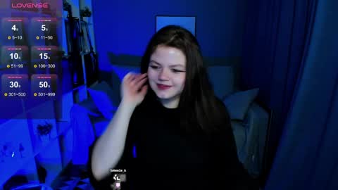 Dari the it woman online show from February 16, 9:05 pm