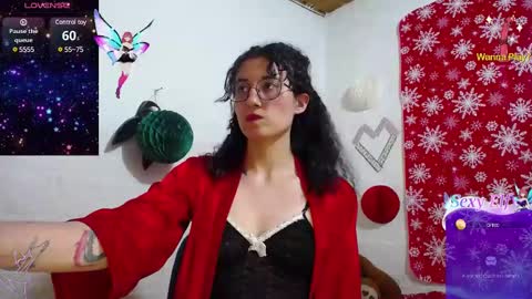 lola online show from December 26, 10:31 pm