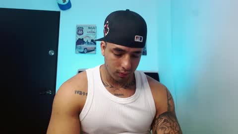 Darius Phoenix  online show from October 7, 7:21 pm