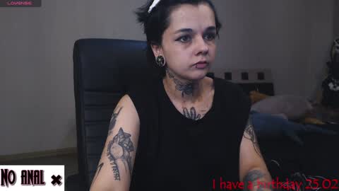 Snapshot of dark__elf chatting on February 2, 1:34 am Anessa online show from February 2, 1:34 am