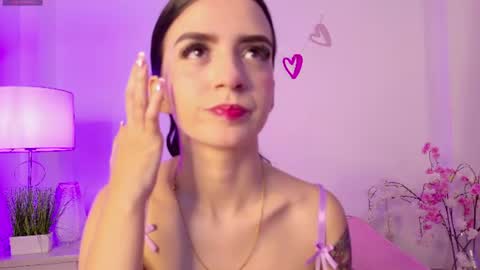 dark_angell77 online show from July 10, 11:15 am