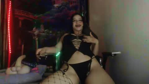 dark_doll5 online show from January 10, 10:25 pm