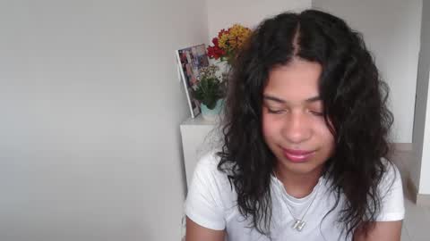 Snapshot of dark_enchantress_ chatting on January 14, 10:23 pm Sofia online show from January 14, 10:23 pm