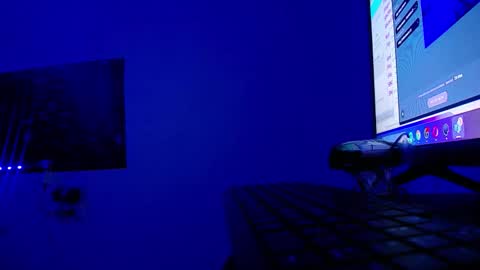 Chris  online show from October 15, 6:20 pm