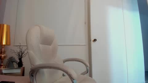 dark_sun333 online show from December 3, 10:32 pm