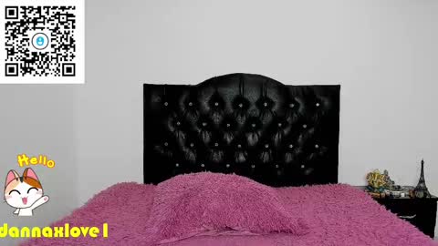 Snapshot of darkangelsxx chatting on February 10, 2:05 pm dannaxlove online show from February 10, 2:05 pm