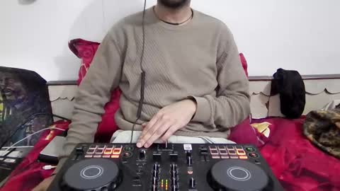 just a guy online show from November 7, 7:16 pm