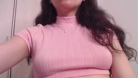 Snapshot of darkcandy666 chatting on February 18, 11:52 pm Candy online show from February 18, 11:52 pm