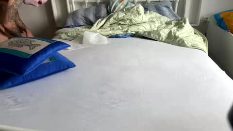 darkdoggylord online show from April 12, 2:32 pm