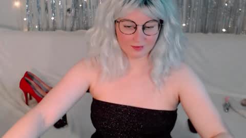 Kelly online show from September 29, 1:21 pm