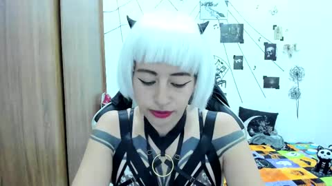 Snapshot of darkkittenuwu chatting on March 9, 12:10 am Hi Im Yuri independent modelhelp me get my 111 hands upuwu online show from March 9, 12:10 am