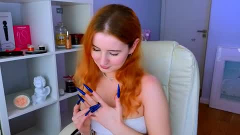 darkmoon____ online show from March 23, 2:55 pm