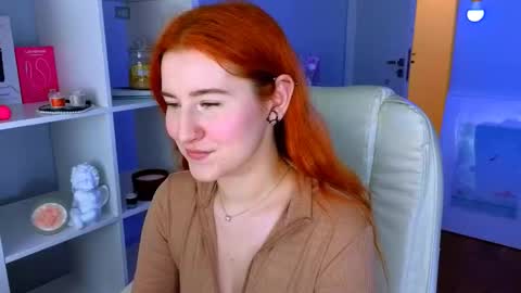 darkmoon____ online show from January 13, 6:16 pm