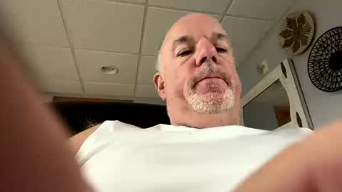 darknite083072 online show from October 11, 2:43 pm