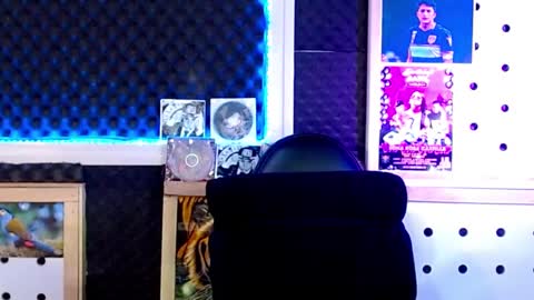 DARKO0717 online show from February 18, 3:41 pm