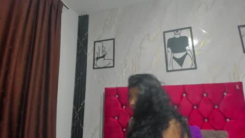 darksirensh online show from November 13, 1:14 pm