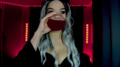 roseredgoddess online show from April 10, 1:55 am